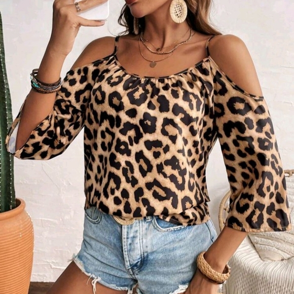 Women's Loose Open Shoulder Leopard Print Casual Shirt, Summer - Picture 4 of 4